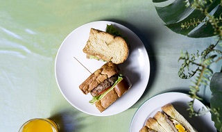 自製早餐系列-肉蛋吐司、豬肉漢堡、美乃滋